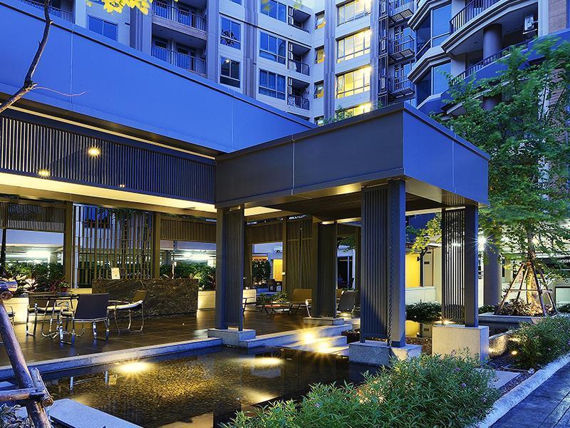 Siamese Nanglinchee Apartment Bangkok Luaran gambar