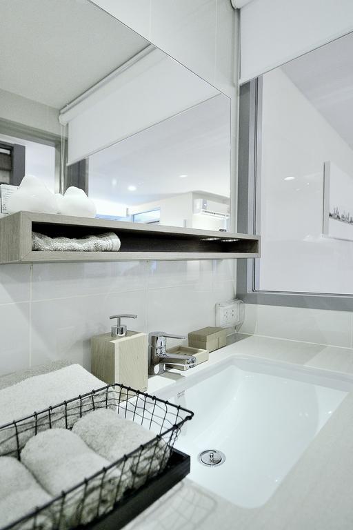 Siamese Nanglinchee Apartment Bangkok Luaran gambar